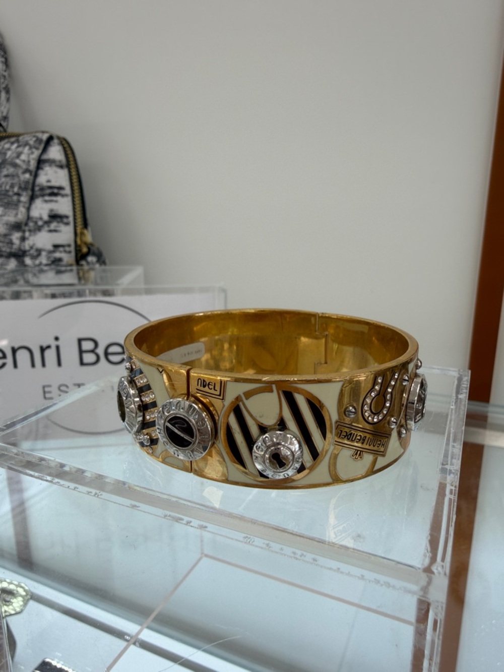 NWT Henri Bendel Gold-tone Decorative Bangle Bracelet with Black & White Accents